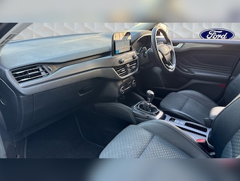 Used Ford Focus 2019 for sale - 79469395: Photo