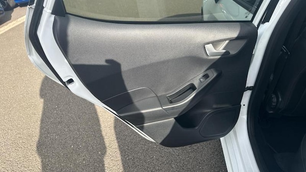 Used Ford Fiesta 2024 for sale - 76302638: Photo 20