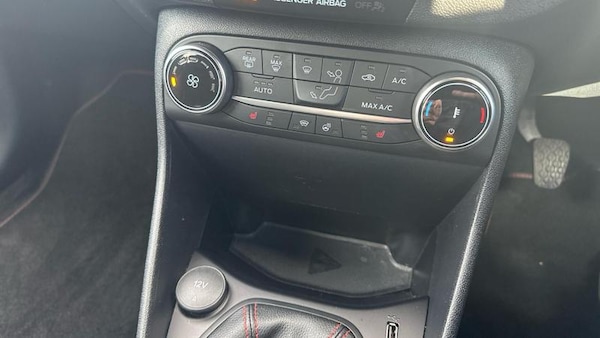 Used Ford Fiesta 2024 for sale - 76302638: Photo 34