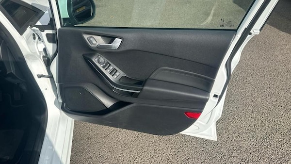 Used Ford Fiesta 2024 for sale - 76302638: Photo 9