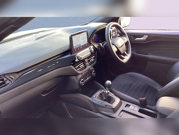Used Ford Kuga 2022 for sale - 76131522: Photo 2