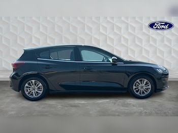 Used Ford Focus 2024 for sale - 79433637: Photo