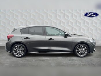 Used Ford Focus 2024 for sale - 76161899: Photo