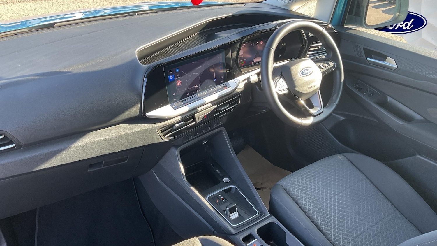 Used Ford Tourneo Connect 2025 for sale - 78026293: Photo 2