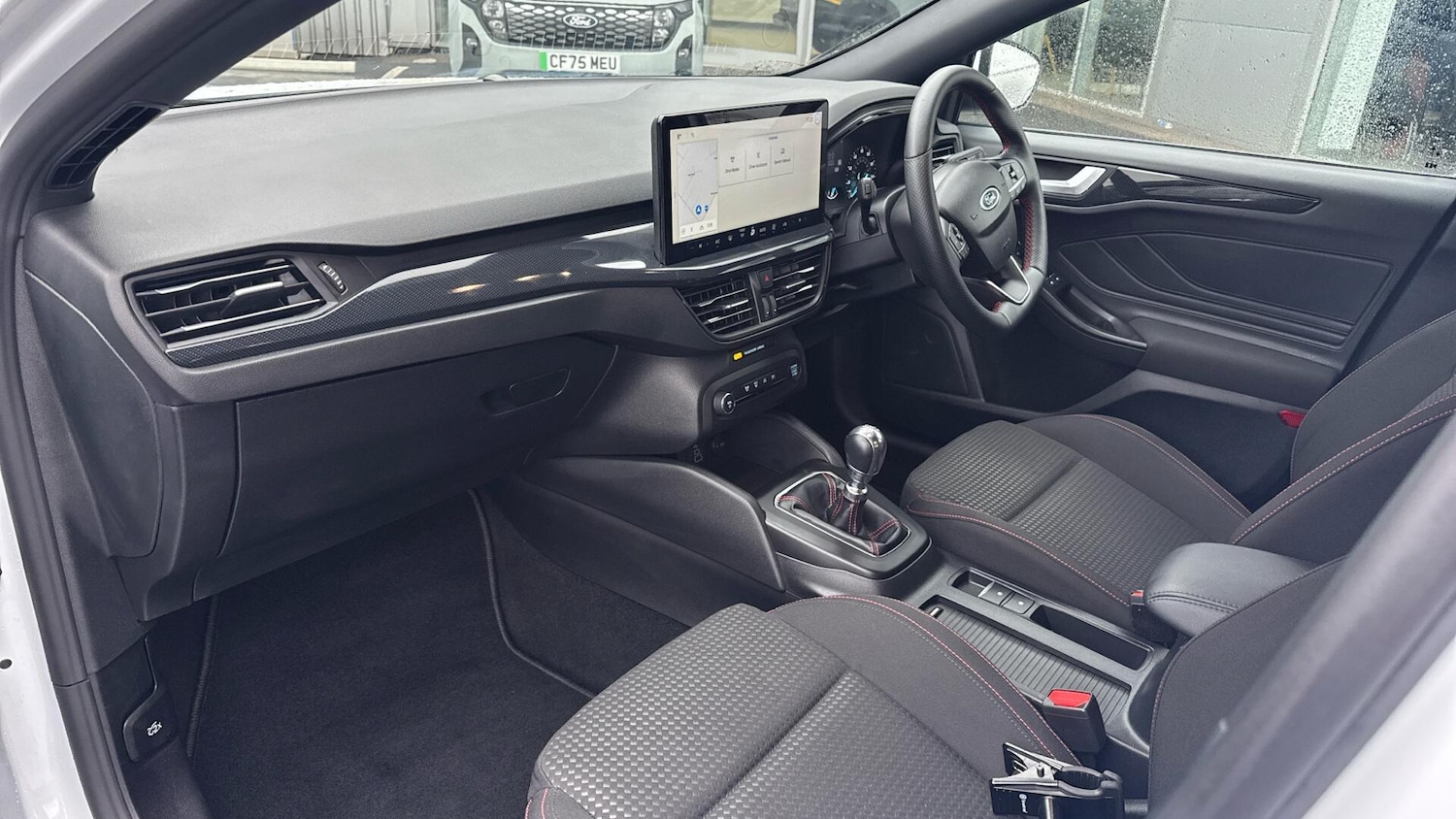 Used Ford Focus 2024 for sale - 77603079: Photo 2