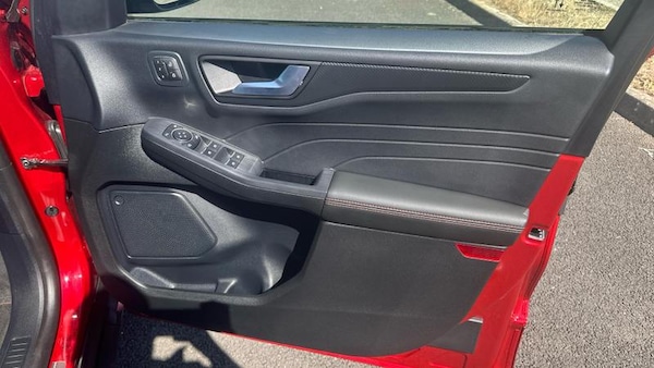 Used Ford Kuga 2024 for sale - 75228446: Photo 9