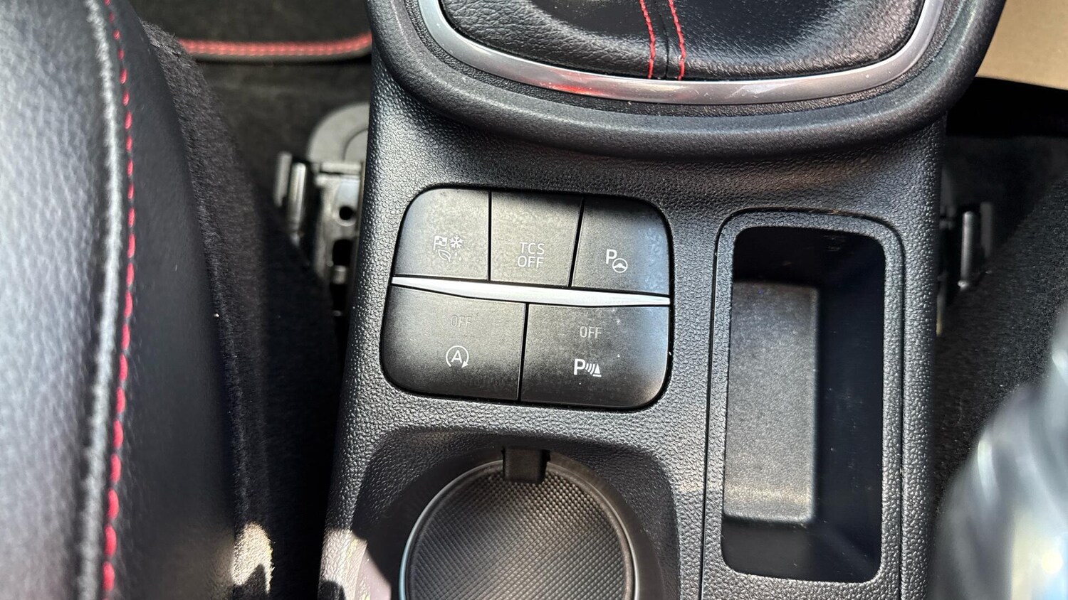 Used Ford Puma 2024 for sale - 78064543: Photo 37