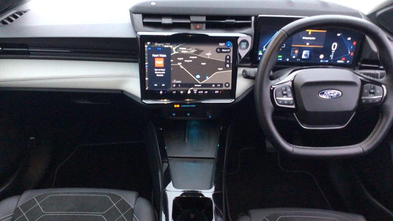 Used Ford Puma Gen-E 2025 for sale - 76616191: Photo 8