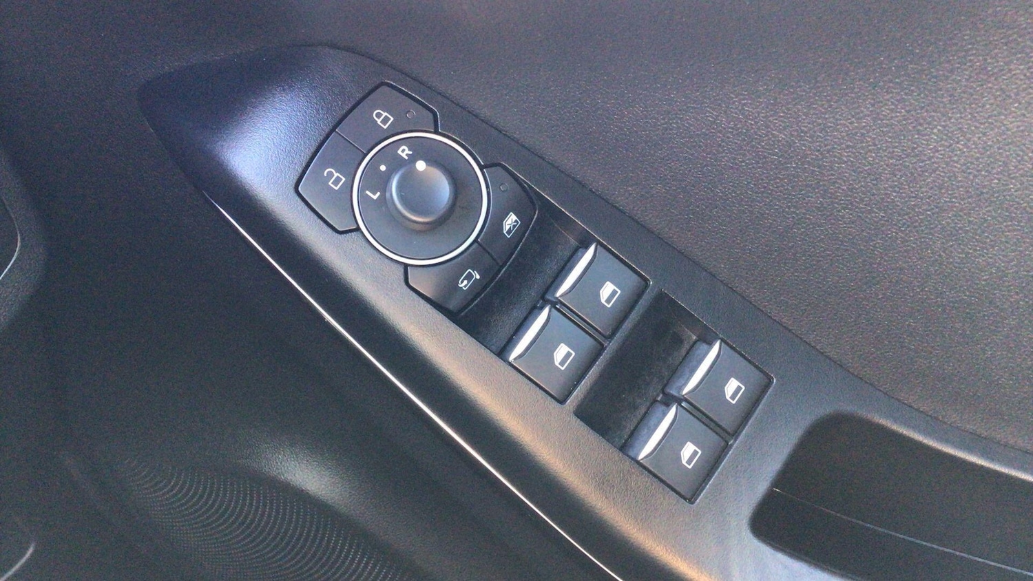 Used Ford Puma 2023 for sale - 77845549: Photo 14