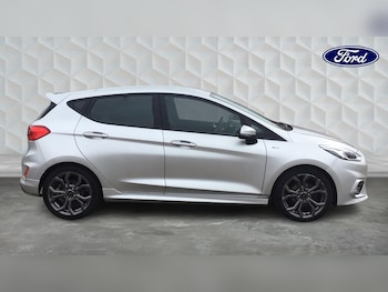 Used Ford Fiesta 2018 for sale - 77778592: Photo