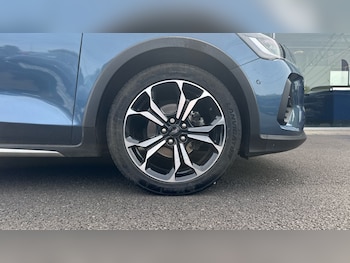 Used Ford Focus 2023 for sale - 79208595: Photo