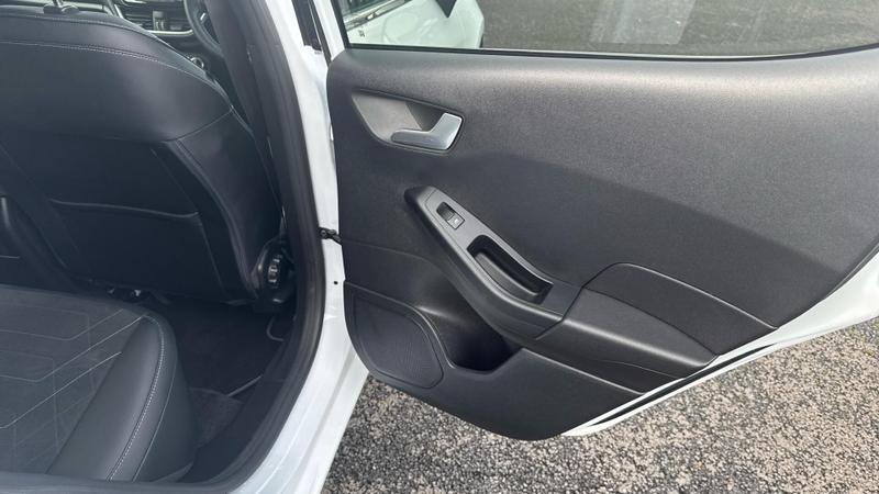 Used Ford Fiesta 2023 for sale - 76825903: Photo 21