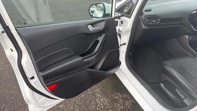 Used Ford Fiesta 2023 for sale - 76825903: Photo 23