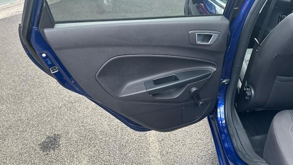 Used Ford Fiesta 2016 for sale - 76131371: Photo 19
