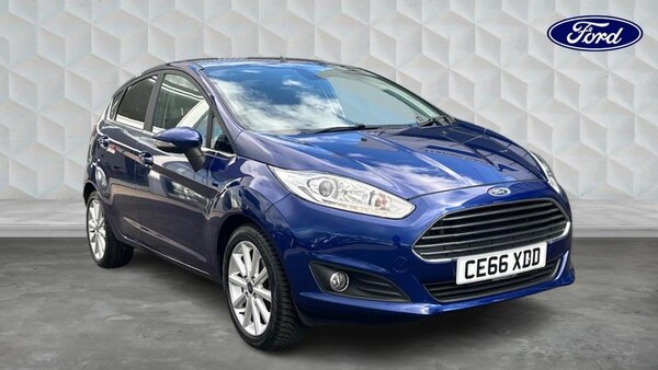 Used Ford Fiesta 2016 for sale - 76131371: Photo 1
