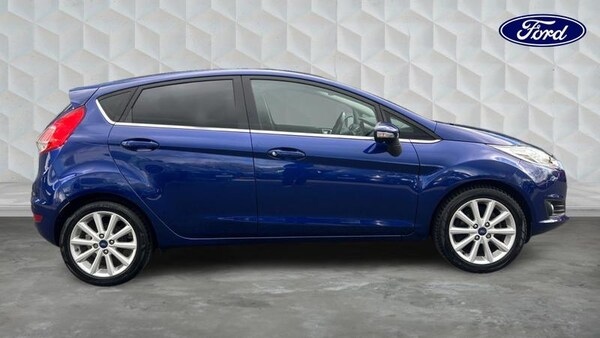 Used Ford Fiesta 2016 for sale - 76131371: Photo 4