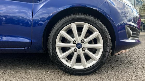 Used Ford Fiesta 2016 for sale - 76131371: Photo 5