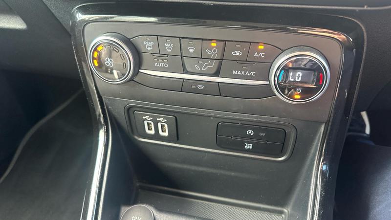 Used Ford Ecosport 2020 for sale - 76949115: Photo 31