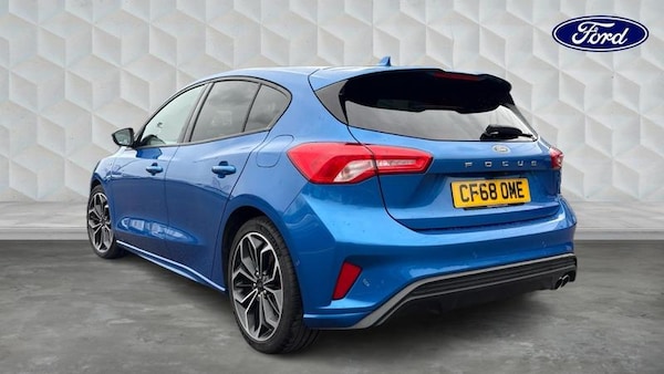 Used Ford Focus 2018 for sale - 76277170: Photo 3