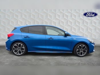 Used Ford Focus 2018 for sale - 76277170: Photo 4