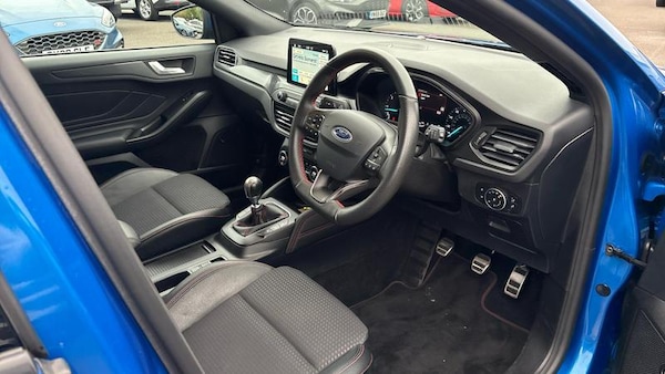 Used Ford Focus 2018 for sale - 76277170: Photo 6