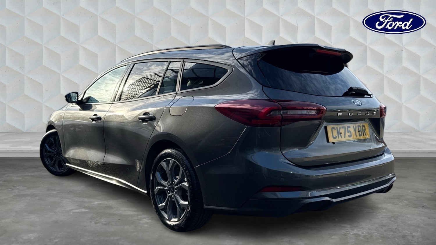 Used Ford Focus 2025 for sale - 77730124: Photo 3