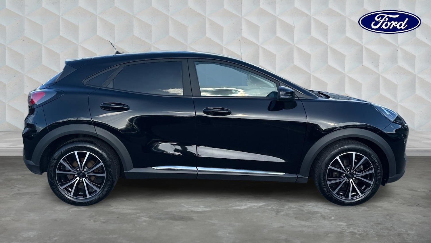 Used Ford Puma 2023 for sale - 77845550: Photo 4