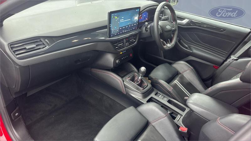 Used Ford Focus 2022 for sale - 76234828: Photo 2