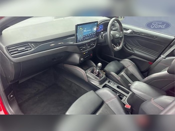 Used Ford Focus 2022 for sale - 76234828: Photo