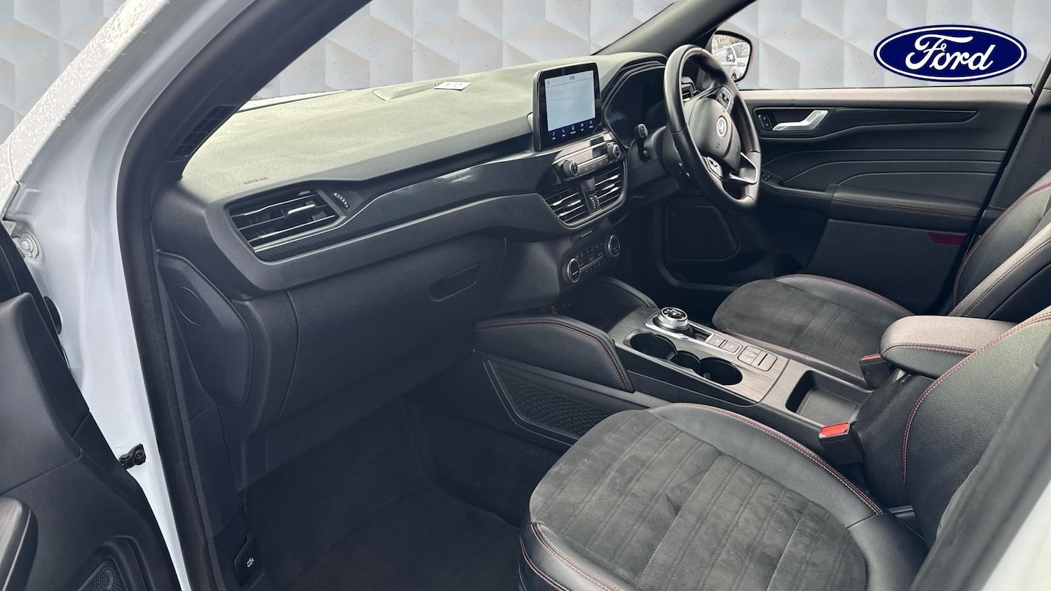 Used Ford Kuga 2022 for sale - 77603247: Photo 2