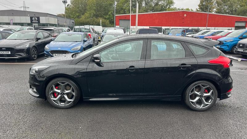 Used Ford Focus 2018 for sale - 76008532: Photo 16