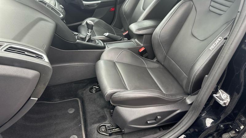 Used Ford Focus 2018 for sale - 76008532: Photo 18