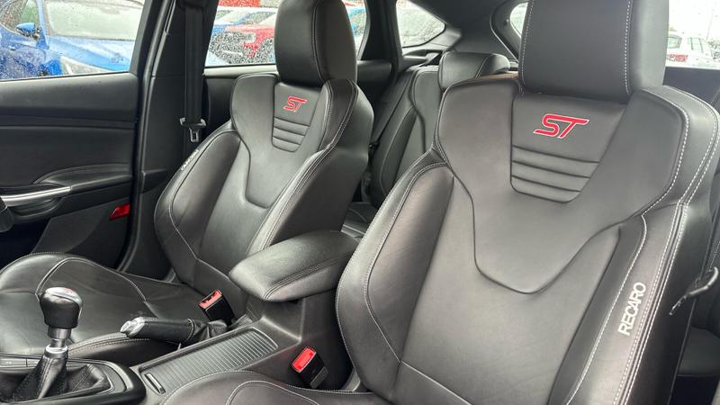 Used Ford Focus 2018 for sale - 76008532: Photo 19