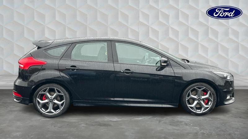 Used Ford Focus 2018 for sale - 76008532: Photo 4