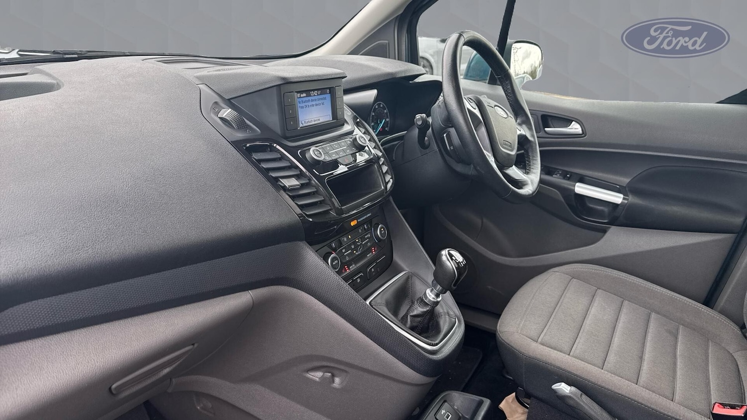 Used Ford Grand Tourneo Connect 2020 for sale - 77603202: Photo 2