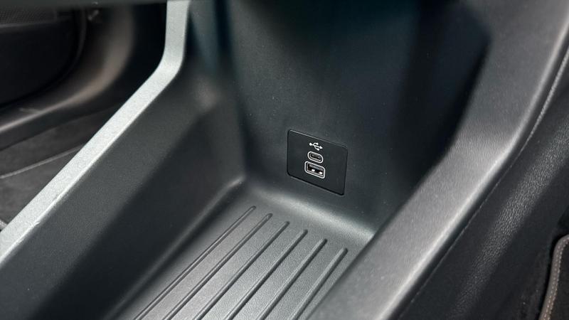 Used Ford Puma Gen-E 2025 for sale - 76161896: Photo 31