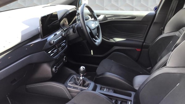Used Ford Focus 2020 for sale - 75151387: Photo 2