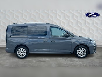 Used Ford Grand Tourneo Connect 2023 for sale - 78841212: Photo
