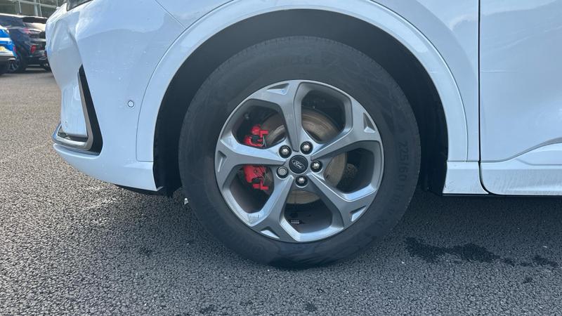 Used Ford Kuga 2025 for sale - 77354416: Photo 16