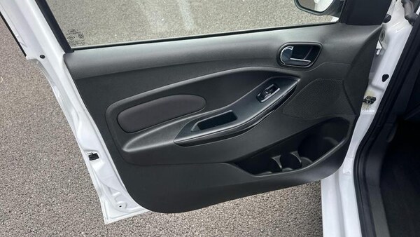 Used Ford Ka+ 2019 for sale - 76131363: Photo 17