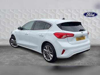 Used Ford Focus 2021 for sale - 77505016: Photo