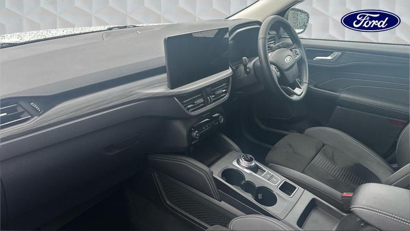 Used Ford Kuga 2024 for sale - 76234818: Photo 2