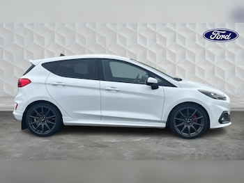 Used Ford Fiesta 2020 for sale - 77603094: Photo