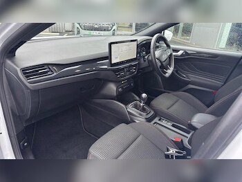 Used Ford Focus 2024 for sale - 76162070: Photo