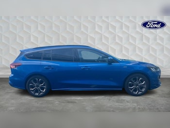 Used Ford Focus 2024 for sale - 76545309: Photo