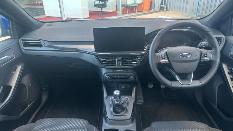 Used Ford Focus 2024 for sale - 76545309: Photo 8