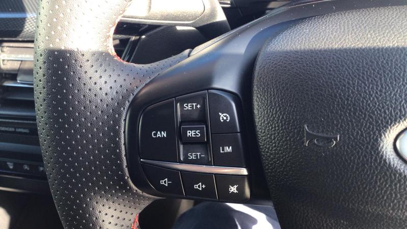 Used Ford Focus 2023 for sale - 77501390: Photo 16