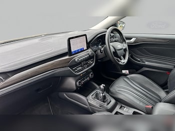 Used Ford Focus 2019 for sale - 78150075: Photo