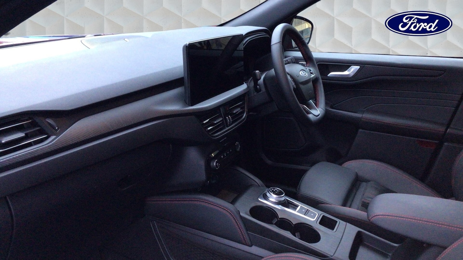 Used Ford Kuga 2025 for sale - 77603001: Photo 2