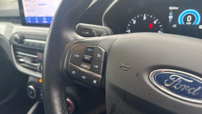 Used Ford Focus 2020 for sale - 76277231: Photo 25